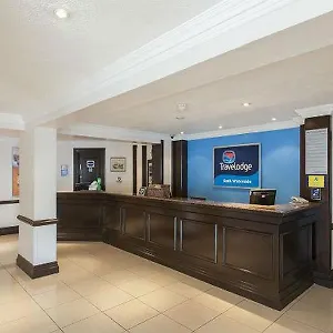 Travelodge Waterside Hotel
