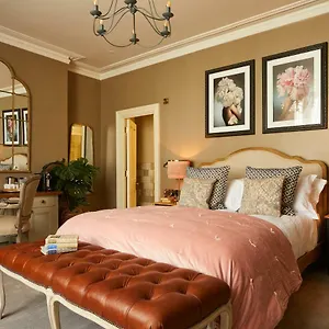 Broad Street Townhouse Hotel