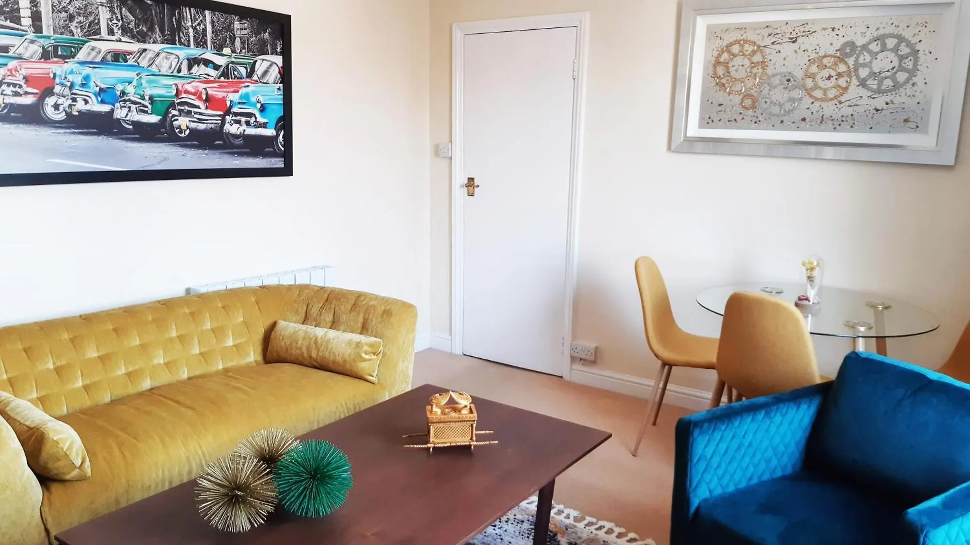 Pulteney Road Apartment Bath